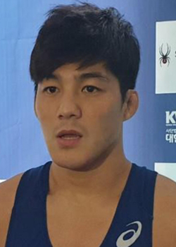 Kim Hyeon Woo (1988)
