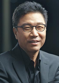 Lee Soo Man (1952)