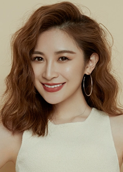 Cici Wang (1984)