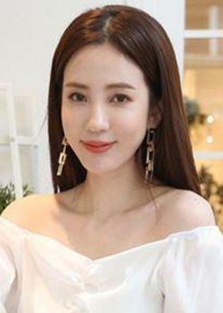 Aiya Chang (1988)