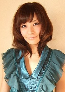 Komatsu Megumi (1988)