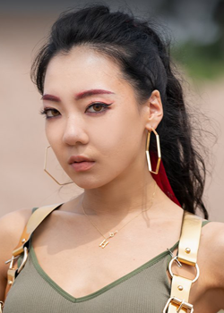 Park Hae Bin (Peanut - LaChica) (1990)