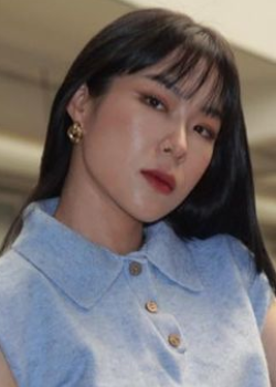 Choi Hyo Jin (WANT) (1992)