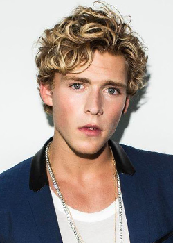 Christopher Lund Nissen (Christopher) (1992)