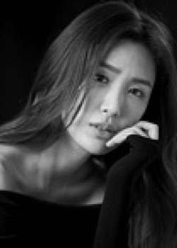 Choi Ha Eun (1993)