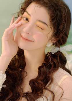 Becky Su (1997)