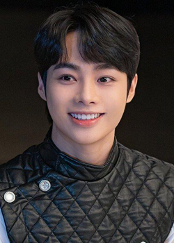 Ngô Ngọc Hưng (Hanbin - TEMPEST) (1998)