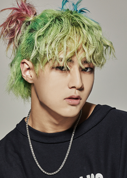 Kim Geon Woo (Gunwoo - T1418) (2002)