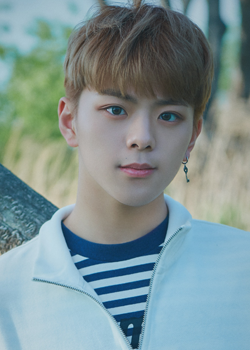 Lee Tae Seung (Ghost9) (2003)