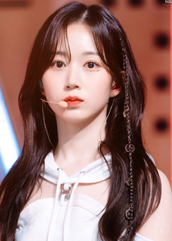 Oh Hae Won (Haewon - NMIXX) (2003)