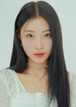 Kim Ye Joo (Yeju - ICHILLIN) (2004)