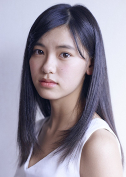 Ikeda Akana (2001)