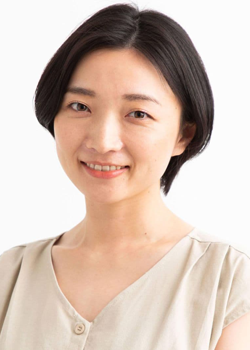Akita Yoko (1990)