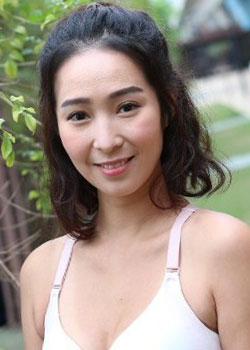 Amisha Ng (1991)