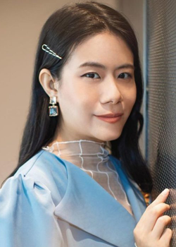 Amp Achariya Dulyapaiboon (1990)
