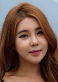 Kim Ji Na (1992)