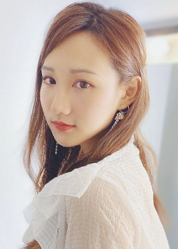  Esther Huang (1996)