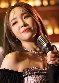 Im Jeong Hee (J-Lim) (1981)