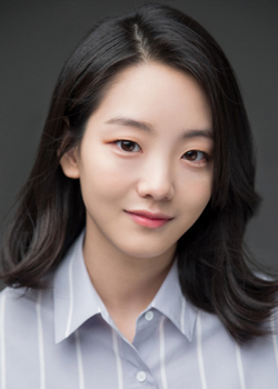Jo Yi Hyeon (1999)
