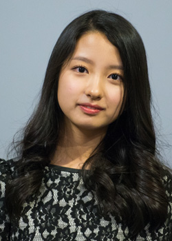 Kim Ji Min (2000)