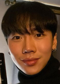 Kim Pyoung Ya (1990)