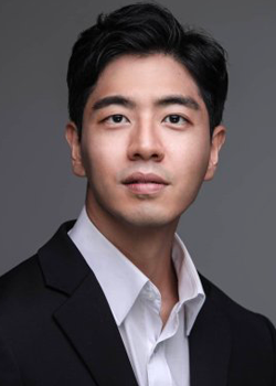 Kim Shi Kook (1988)