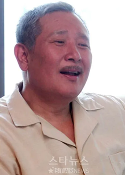 Lee Dae Keun (1940)