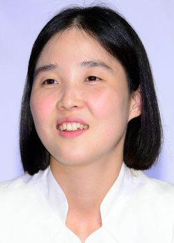 Lee Eun Jin (1981)