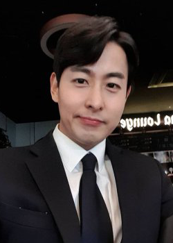 Lee Seo Yool (1990)