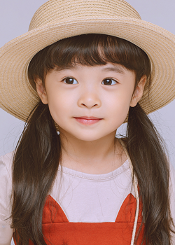 Luo Yi Qiao (2010)
