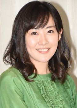Maeda Aki (1985)