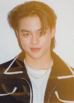 Marc Kris Kanchanatip (2002)