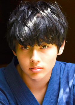 Matsumura Tomoya (SUPER★DRAGON) (2004)