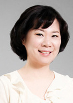 Na Yoon Hee (1970)