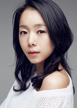 Park Seon Joo (1990)