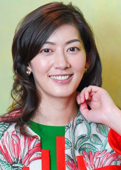 Sato Aiko (1977)