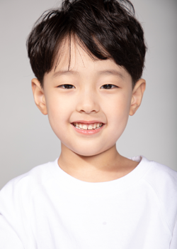 Song Shi Yoon (2010)