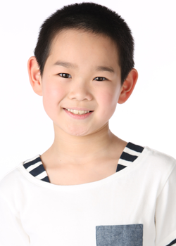 Ujimoto Ryunosuke (2013)