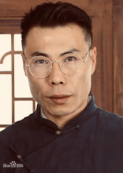 Yan Dong (1982)
