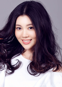 Yana Zhang (1994)