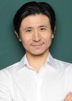 Yang Dong Tak (1976)