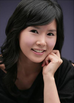 Yang Eun Yong (1977)