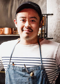 Yoo Yong Wook (1990)