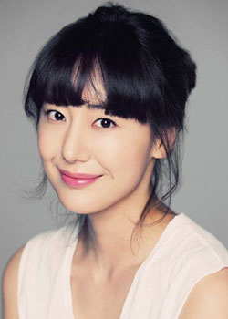 Yoon Jeong Hee (1980)