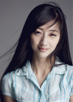 Zoe Zhou